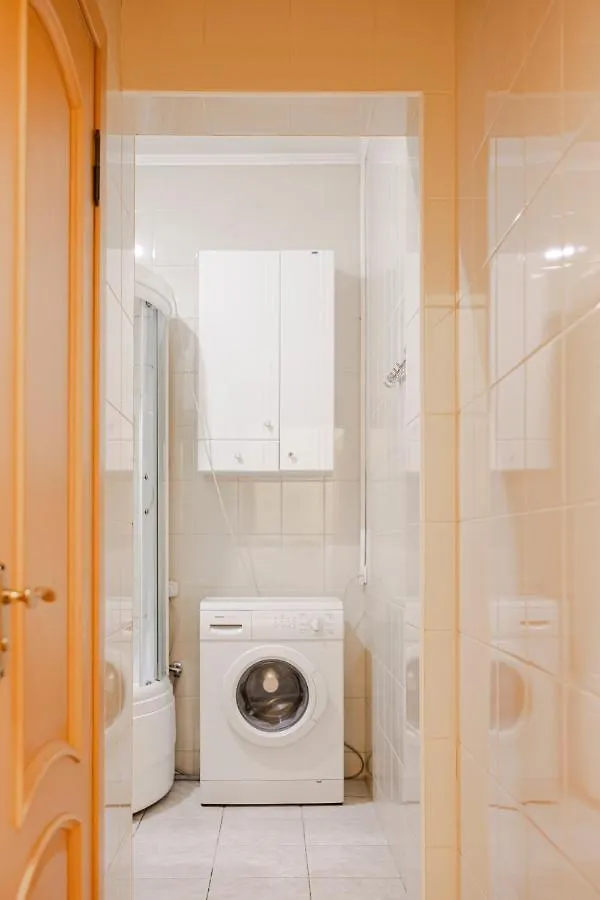 Appartement Апартаменти 3-Кімнатні Поруч З Тц Цум, Метро Театральна
